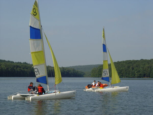 Voiles sur le lac des Vieilles-Forges