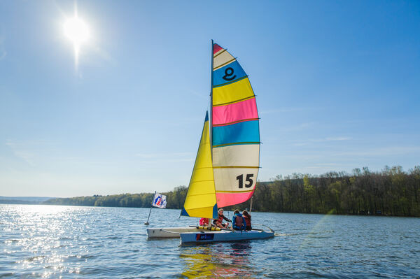 Voile sur le lac des Vieilles-Forges